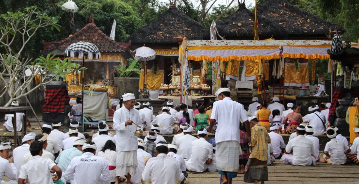 Tempelbezoek Lembongan