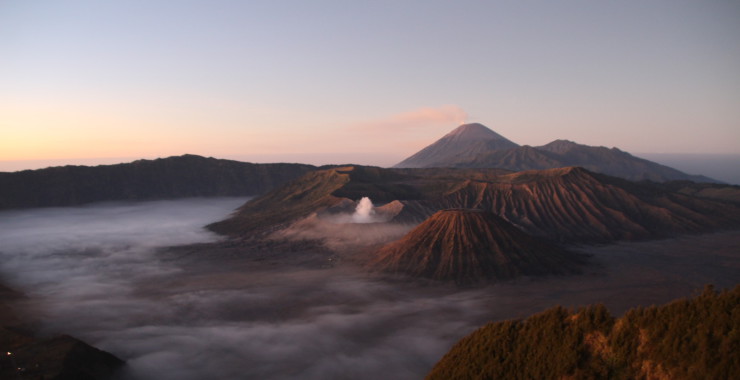 Bromo by night